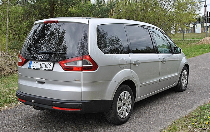 Ford Galaxy cena 18700 przebieg: 254000, rok produkcji 2007 z Orneta małe 211